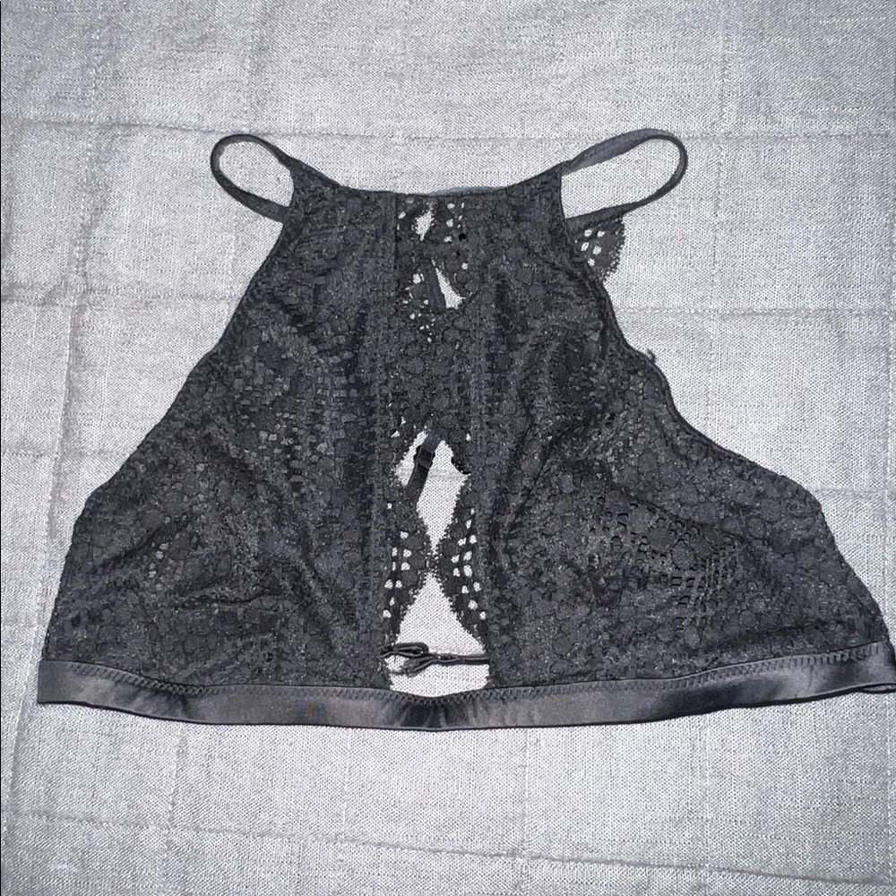 PINK high neck lace bra